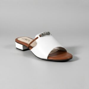 Lili Sandals - White